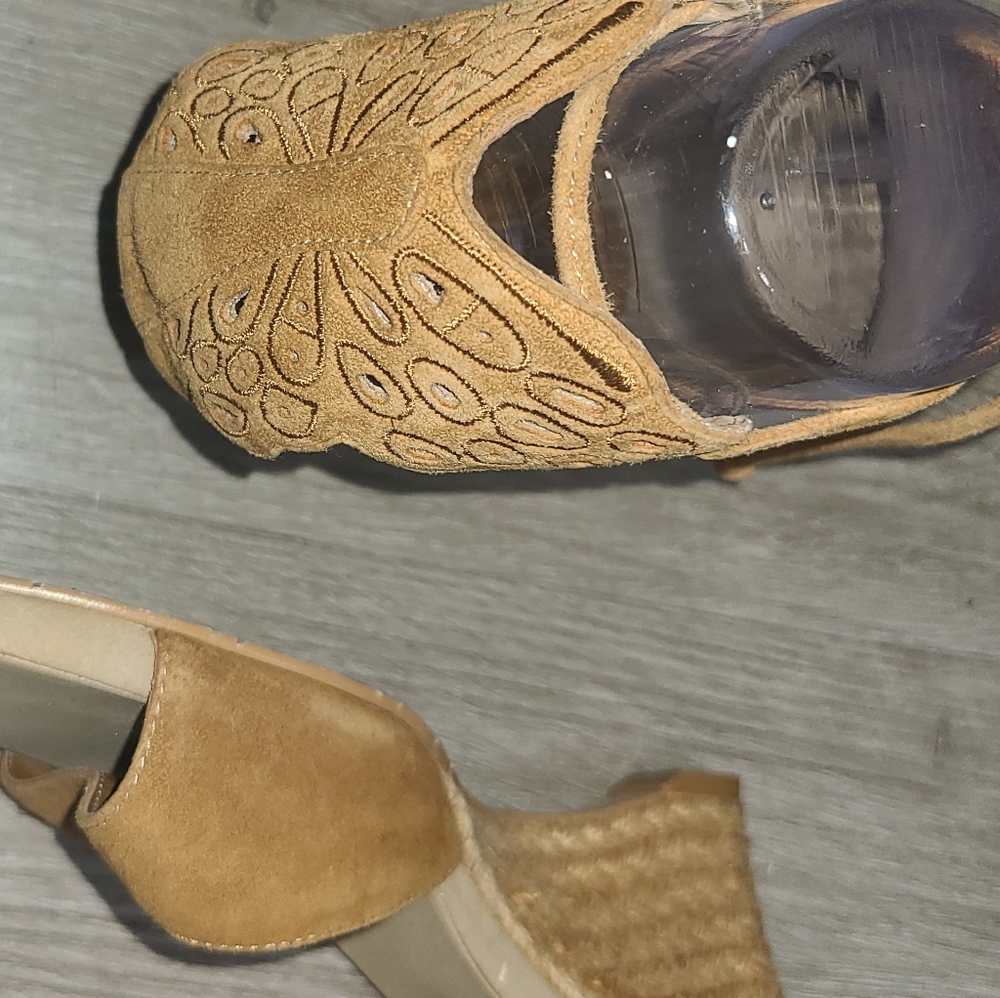 Moda Sandals - Picture 5 of 11